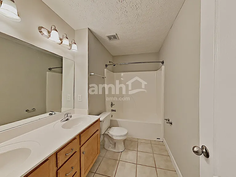 4662 Forsman Ct — Photo 18