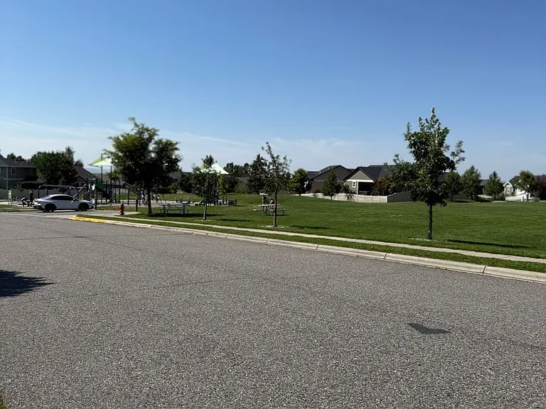 3325 Lucky Penny Ln — Photo 22