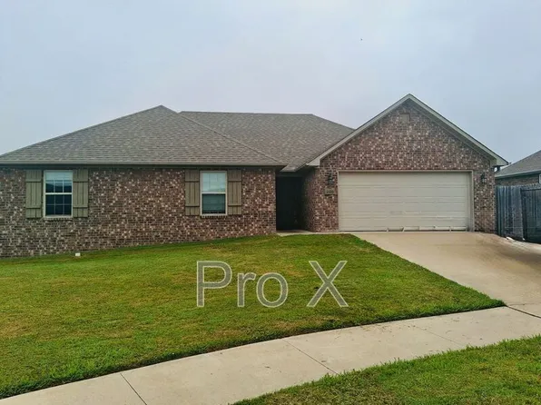 2120 Wrangler Cir, Gentry, AR 72734