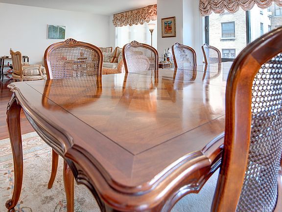 2nd image of 155 W 70th St #11ACD