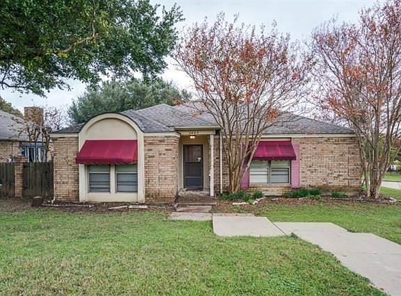2nd image of 3449 Country Club Dr