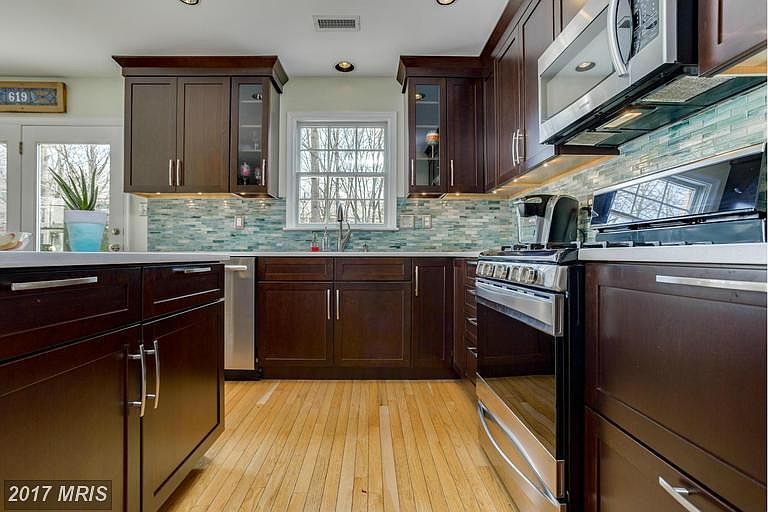 1st image of 1013 Hidden Moss Dr