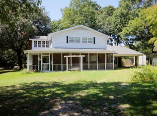 957 Phillips Rd, Huntington, TX 75949