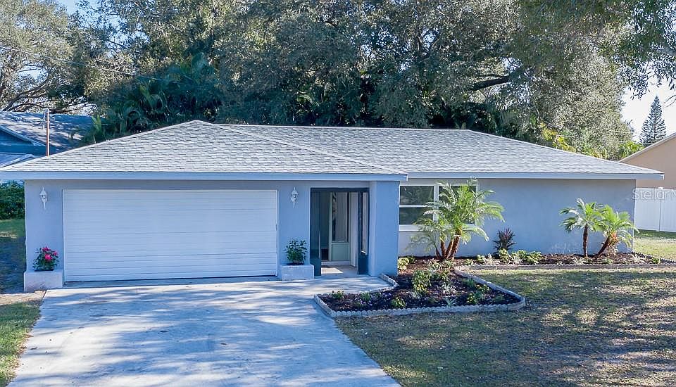 1st image of 547 Whippoorwill Dr