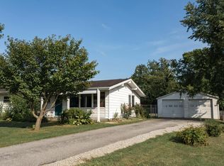 206 E Ridgeview Dr, Bloomington, IN 47401