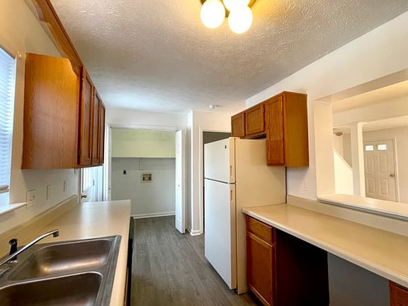 4th image of 311 Braeburn Dr