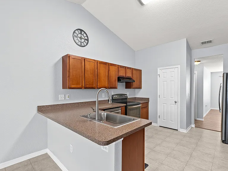 11366 Riddle Dr — Photo 16