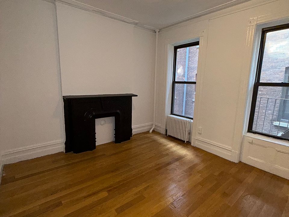 1st image of 707 9th Ave APT 2RS
