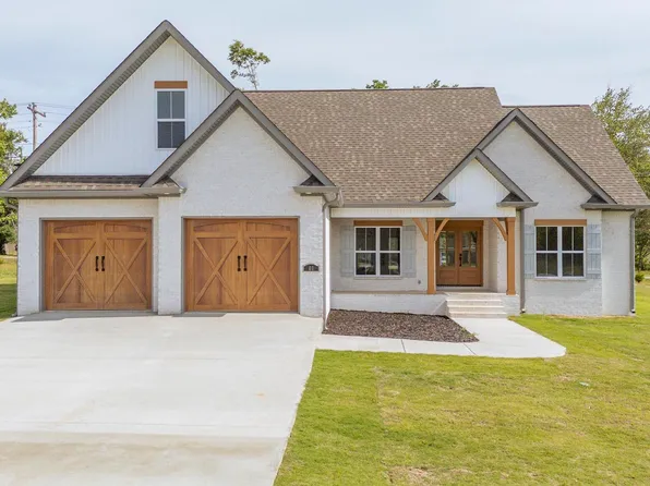 60 Sessile Cv, Savannah, TN 38372