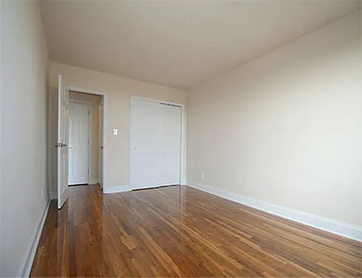 Rented by SW Queens Mezzanine | media 28