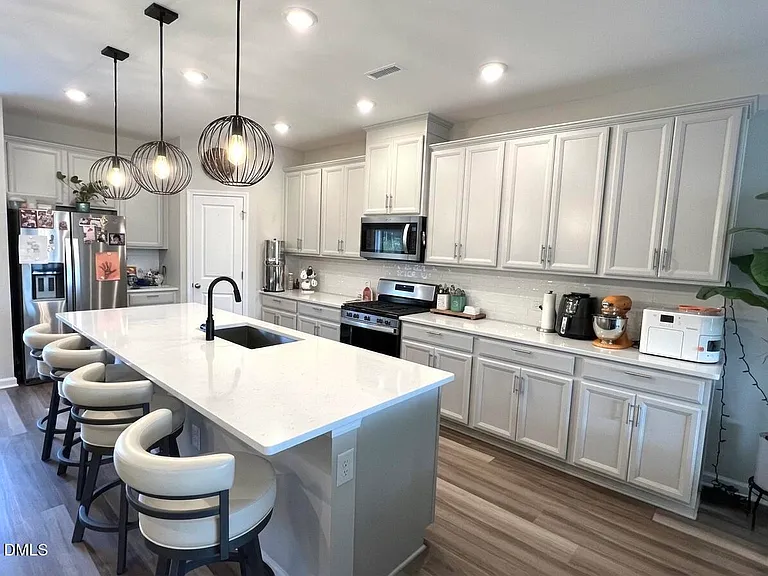 1503 Kiln Ct — Photo 3