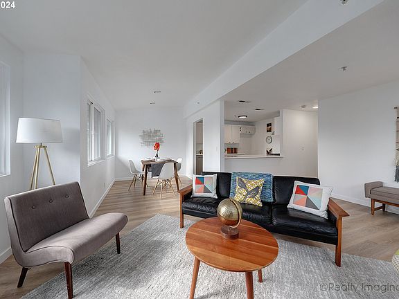 4th image of 6208 NE 17th Ave APT 102
