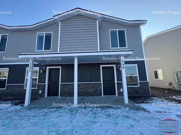 1576 Hannah Ln, Blackfoot, ID 83221