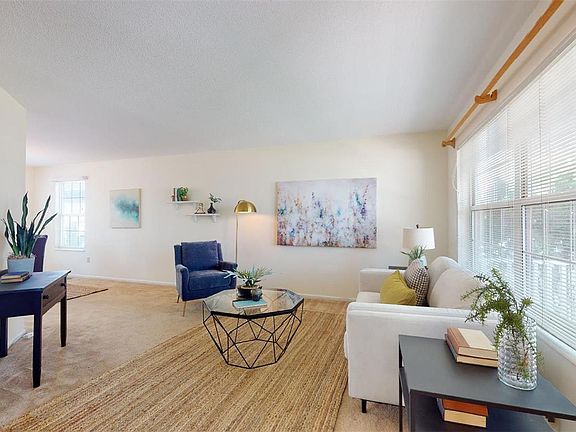 5th image of 5534 Hennessey Ct