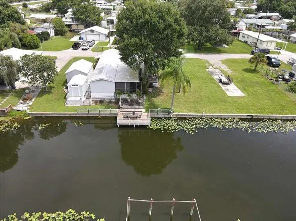 1066 9th St, Okeechobee, FL 34974