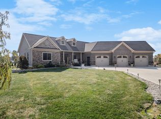 102 Brookshire Way, Mount Orab, OH 45154