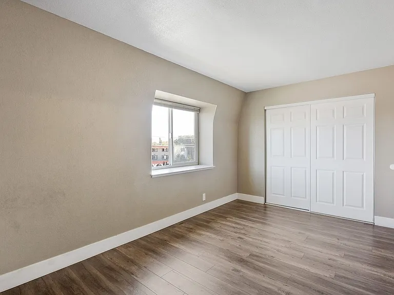 Pinebrook Apartments — Photo 22