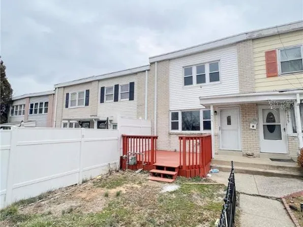 1973 S Hall St, Allentown, PA 18103