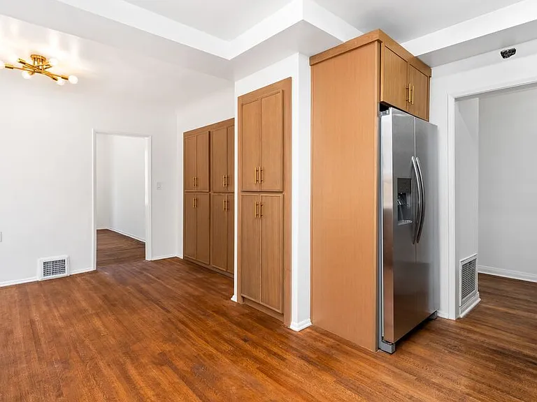 340 S Maple Dr — Photo 10