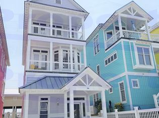 108 Sandpiper Ct, Atlantic Beach, NC 28512