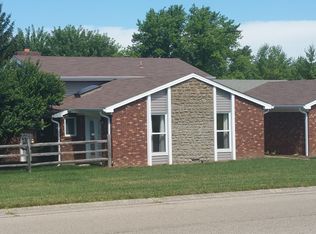5276 Crossbridge Dr, West Chester, OH 45069