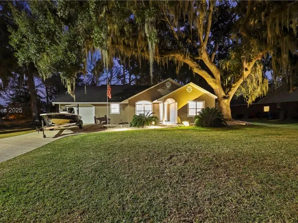 6116 Vaux Rd, Beaufort, SC 29906