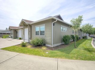 741 SW Kinsington Ct, Grants Pass, OR 97526