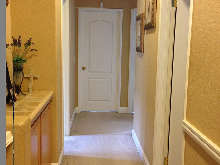 218 Laurel Ave — Photo 5