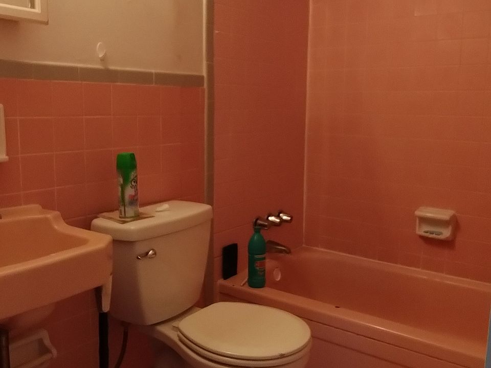 2nd image of 316 Dair Ave APT 3