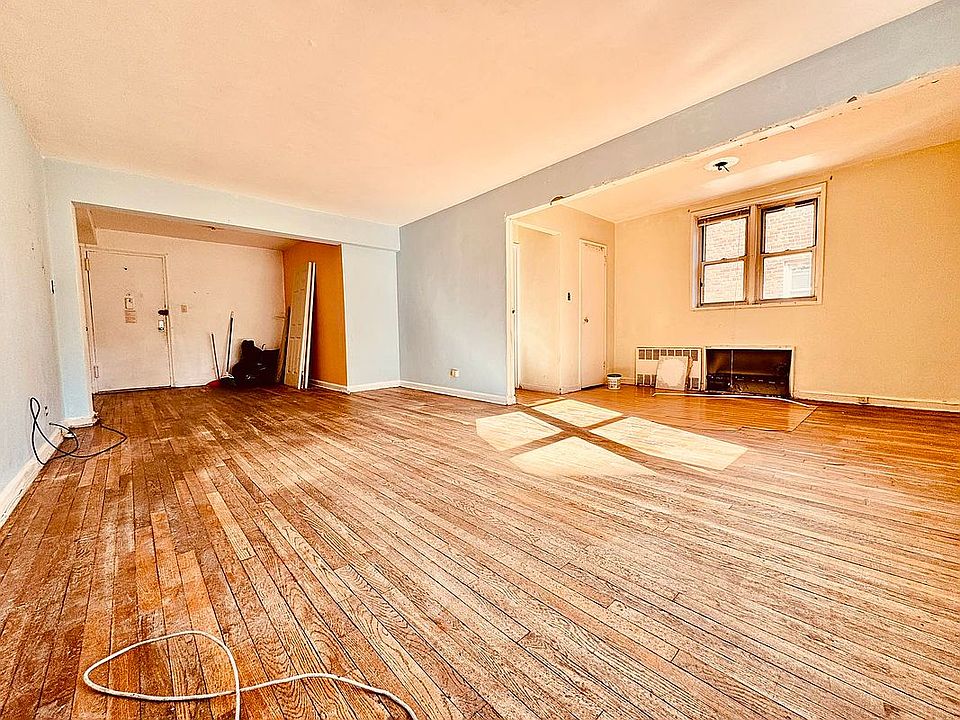 1st image of 90-10 34th Ave #3L