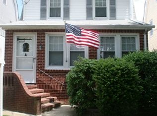 8835 Commonwealth Blvd, Jamaica, NY 11426