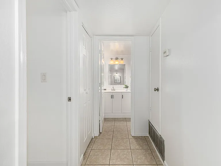 4630 N 68th St #275 — Photo 10