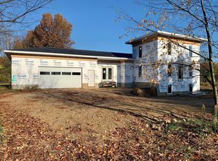 12520 Pine Lake Rd, Plainwell, MI 49080