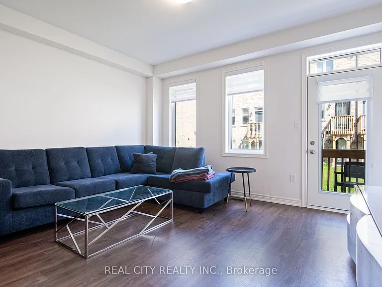 18 Lidstone St — Photo 6