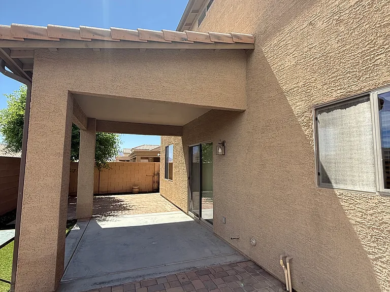 1810 E Chestnut Blvd — Photo 19