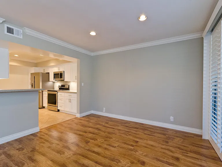 8040 W 83rd St #104 — Photo 3