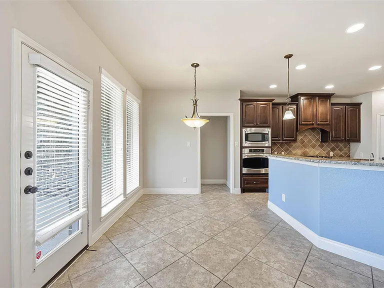27707 Lodgemist Ct — Photo 10
