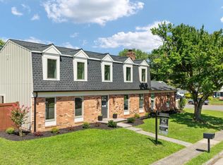 401 Crestwood St SW, Leesburg, VA 20175