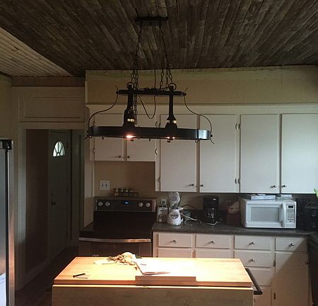5th image of 1118 Gilley St