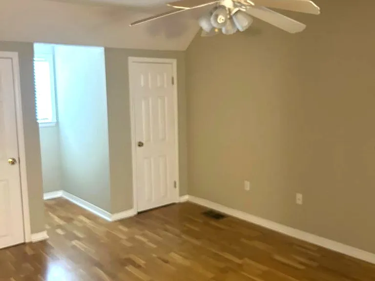 220 Church Ave #10 — Photo 11
