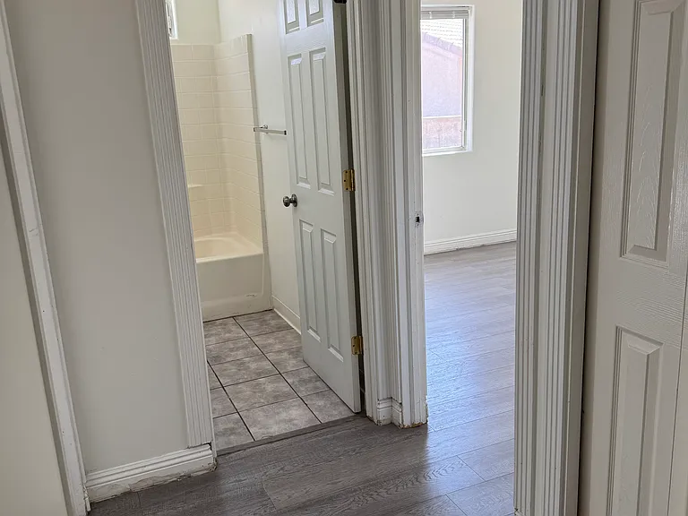 177 W 625 N — Photo 20