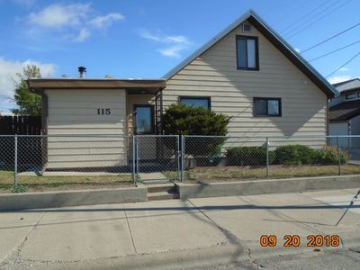 115 2nd St SW, Cut Bank, MT, 59427
