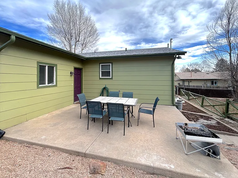 2405 W Elizabeth St — Photo 39