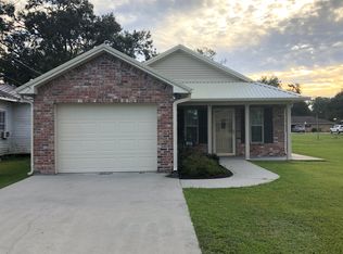 815 S Arenas St, Rayne, LA 70578