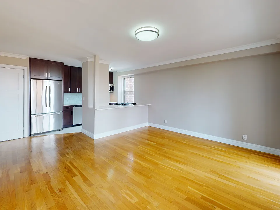 310 Greenwich St #31K