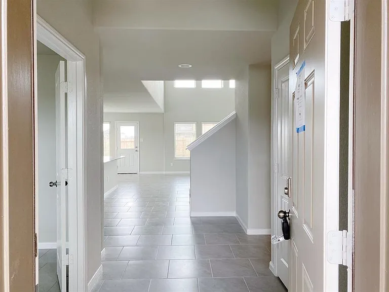 29630 Juniper Ct — Photo 2