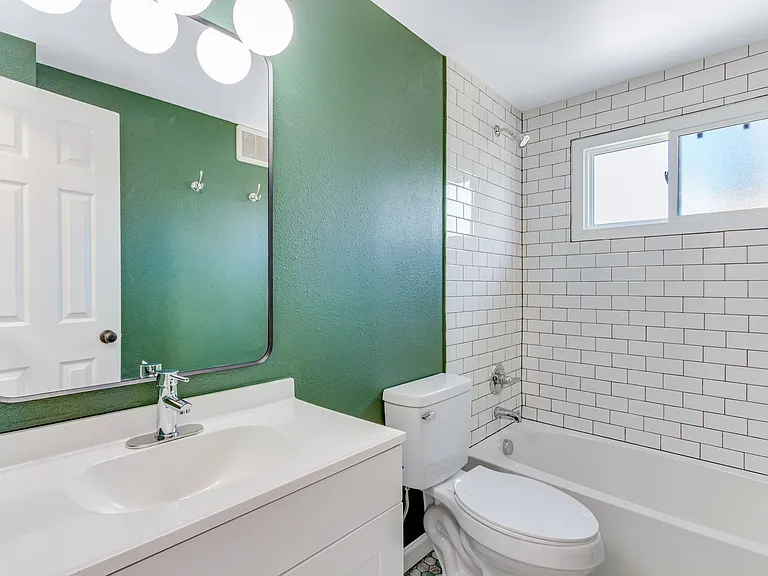 5 Birkley Ct #6 — Photo 5