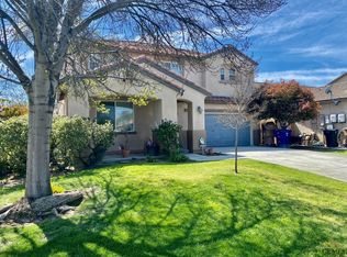 11903 Compass Ave, Bakersfield, CA 93312