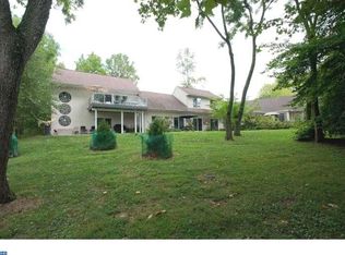 801 Sharon Cir, West Chester, PA 19382