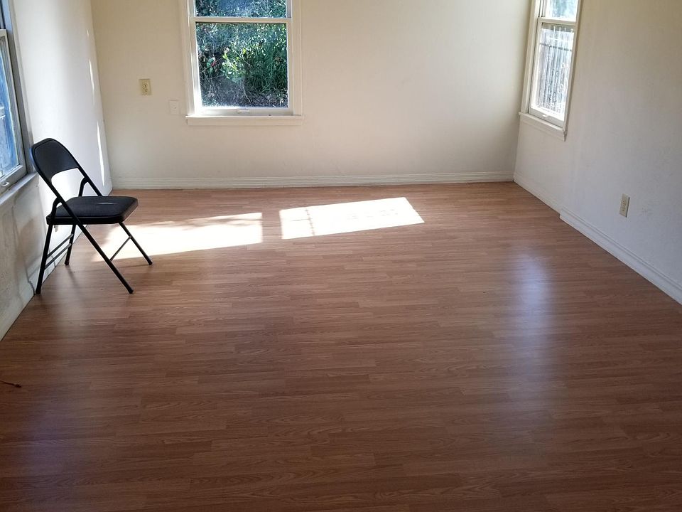 1st image of 22753 Alanwood Dr